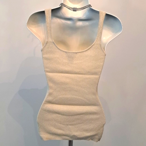 Guess Gold Shimmer Top - Picture 2 of 3